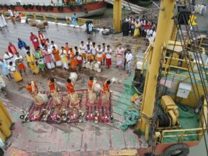 Grand Ganga Maha Aarti organized on the lines of Banaras at Bijli Ghat