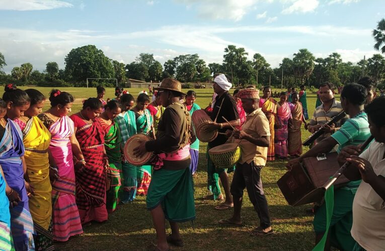 Godda:मनाया गया विश्व आदिवासी दिवस